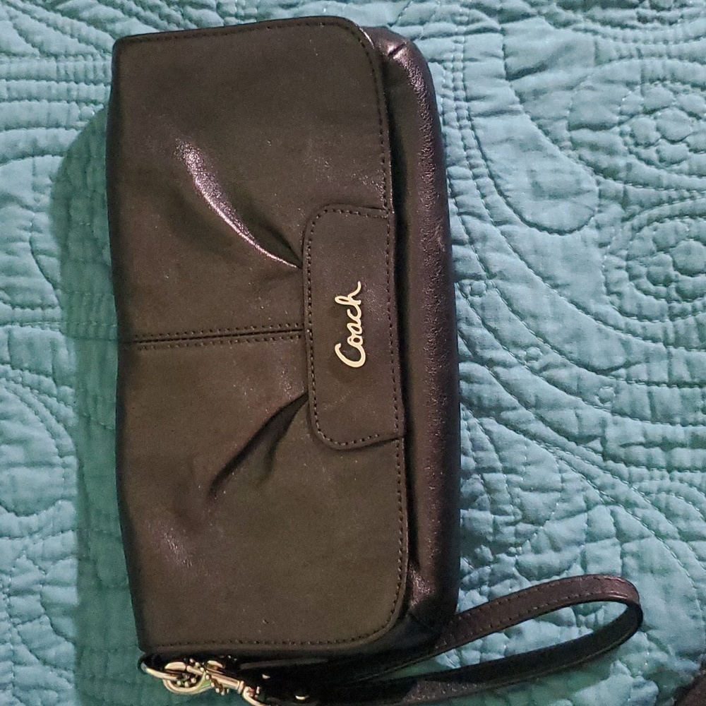 Coach leather wristlet - Picture 8 of 11